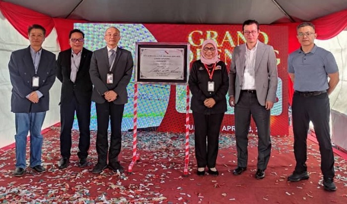 Execs from MIDA and ATX Semiconductor Group at the launch of its US$55 million facility in Melaka.